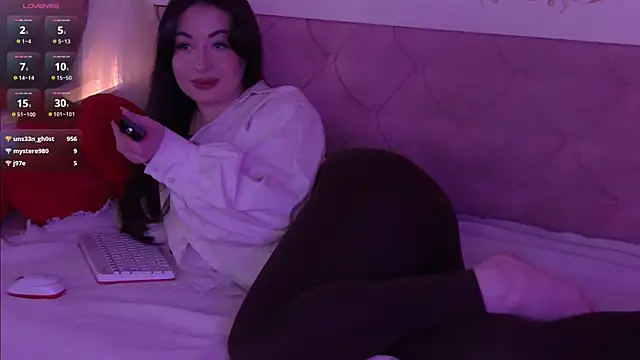 LilithLaneのライブXXXチャット