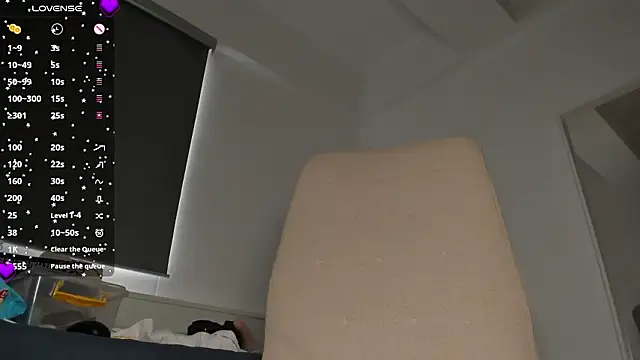 laura-hills18 라이브 XXX 채팅