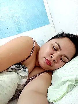 XXLorie_02's Live XXX Chat