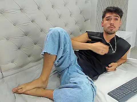 โชว์เว็บแคมของ BrunoTurnerr