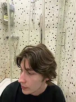 XXX chat uživo modela _Den1s_