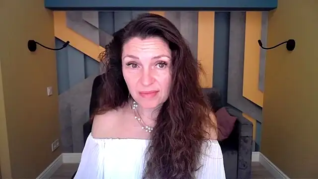 EllaLong live XXX chat