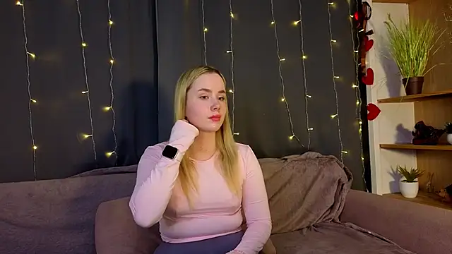 Chat +18 de IvetteLabore ao vivo