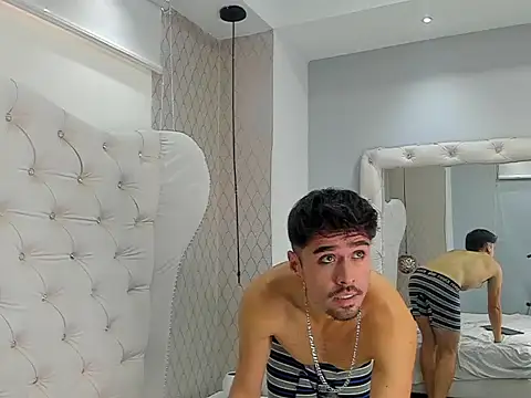 Chat XXX ao vivo de BrunoTurnerr