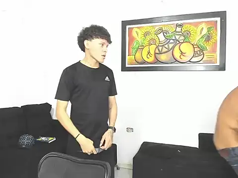 estremehotsex webcam show