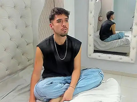 BrunoTurnerr – Naživo XXX chat