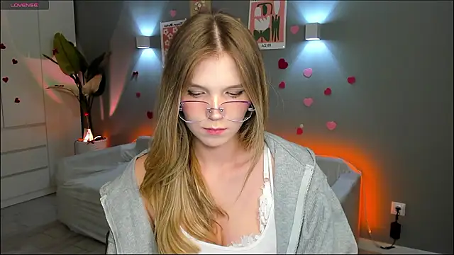 Chat +18 de linakorvin ao vivo