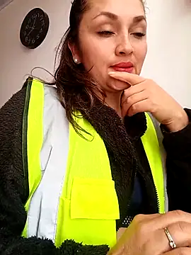 Alejandra_NのライブXXXチャット