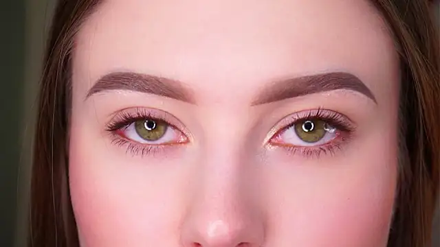 LorileeRuetz Adlı Modelin Canlı XXX Sohbeti