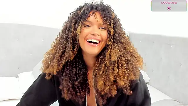 Amelia_bss: απευθείας συνομιλία ΧΧΧ