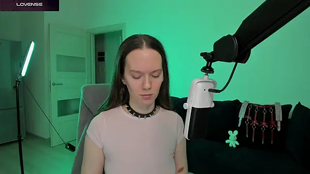 Goddess_of_Fertility – Naživo XXX chat