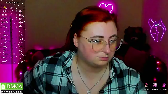 Alicia_love00 élő XXX-chatje