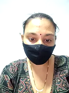 Show modela Saishaa na web-kameri