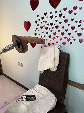 Chat +18 de lola_clit ao vivo