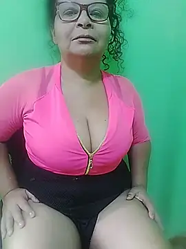 Amarantha25's Live XXX Chat