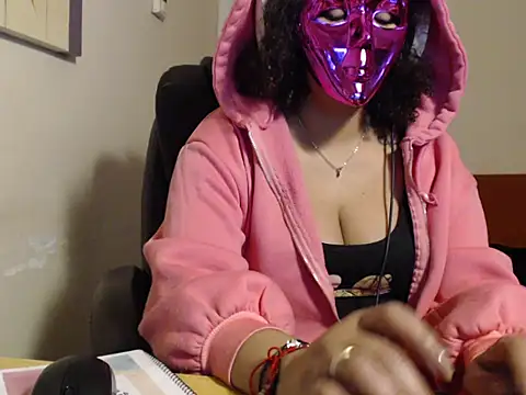 Chatroom XXX en direct de Martina15APS