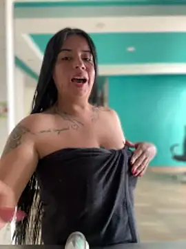 Devilsweet17 Live XXX-Chat