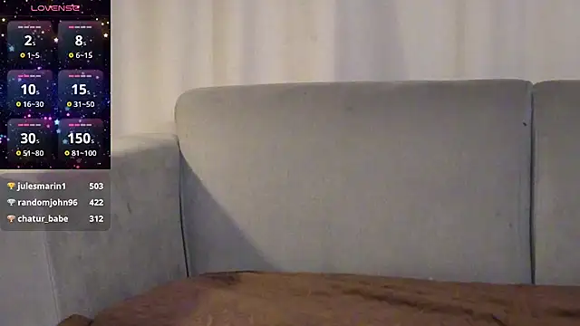 YuliethPetite Adlı Modelin Canlı XXX Sohbeti