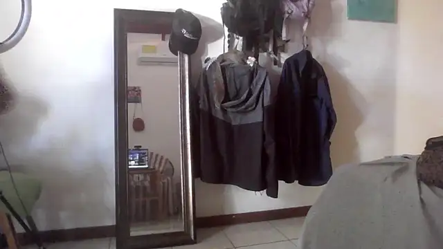 eleganceafterdark Chat XXX live