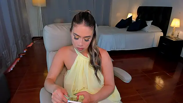 Zara_Wolf_ – Live XXX-chat