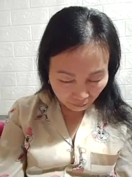 Chat XXX Live Lili-123k