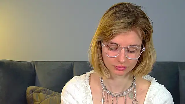 MerlinMeyer's Live XXX Chat