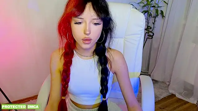 __Amiraa 即時 XXX 聊天