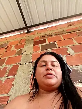 Chat XXX en directo de Lena_Cum69