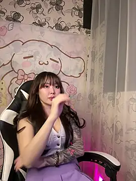 Chatroom XXX en direct de YukiiTYAN