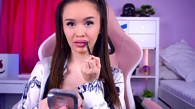 Show modela MistyReeds na web-kameri