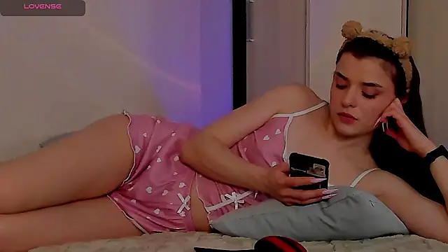 AlyaMiller's Live XXX Chat