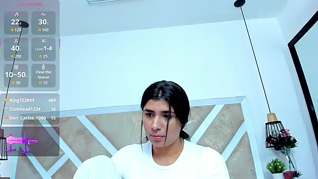 ZiaCalifa Chat XXX live