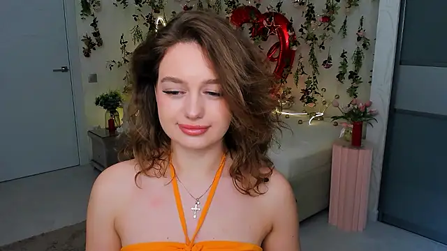 MiracleCurly live XXX chat