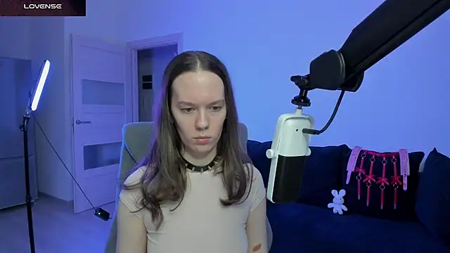 Goddess_of_Fertility Chat XXX in diretta