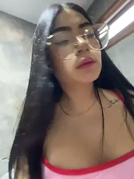 Mia_222's Webcam Show