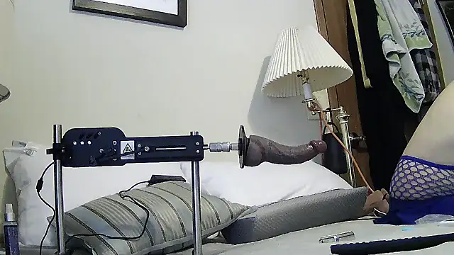 Pertunjukan Kamera Web MasochSissy4U