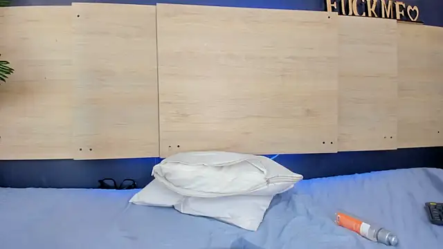 Chat +18 de GrettaRouse ao vivo