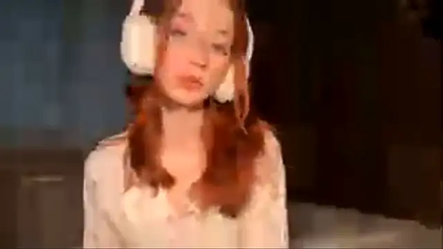 Chat +18 de CordeliaEll ao vivo