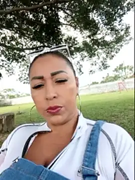 Naomy_Maturen Live XXX chat