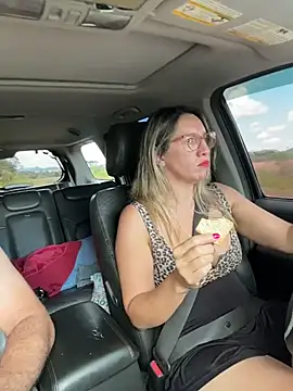 Gatitacarlita Chat XXX live