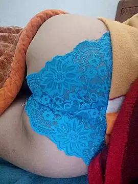 Haralushiaaa Adlı Modelin Canlı XXX Sohbeti