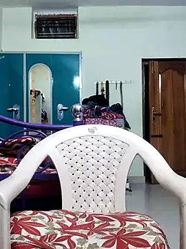 Show modela yamini1431 na web-kameri