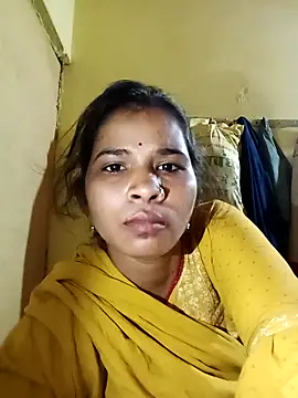 Show modela Jaya_Iyer na web-kameri