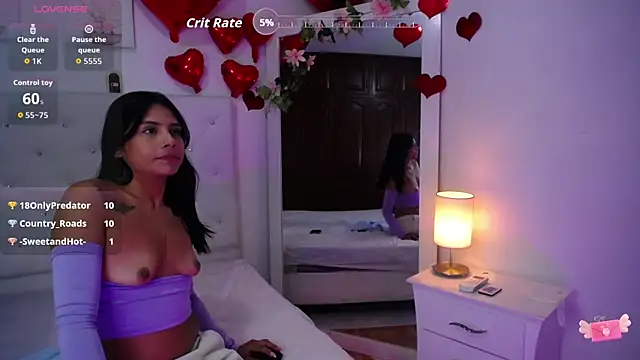 thayla_sweett live XXX chat