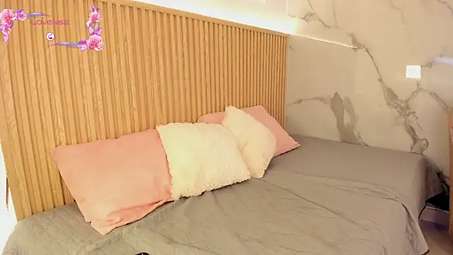 Živý XXX chat Fyre_divine