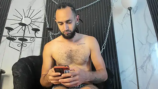 XXX chat uživo modela Tatis__