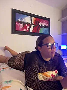 Kira_Spiicy Live XXX-Chat