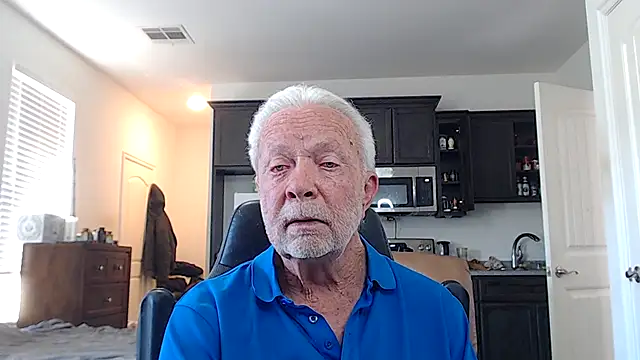 XXX chat uživo modela rockpoint69