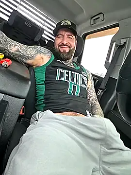 عرض كام Beardedtattood