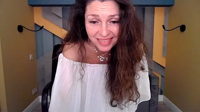 Chat XXX en directo de EllaLong